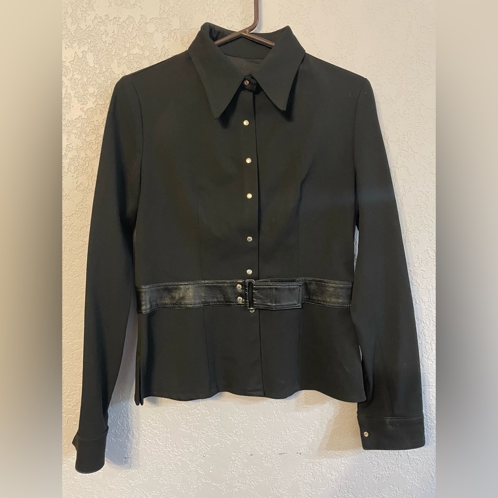 Vertigo Top. Black. Medium